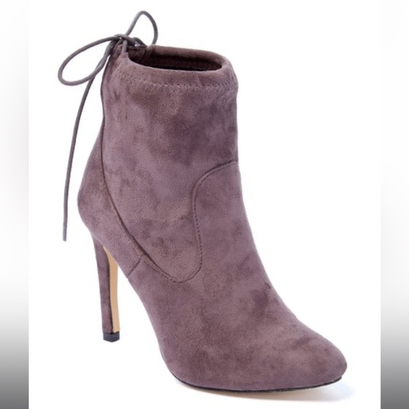 MODERN REBEL | Gray Genoveva Boot size 7.5 - Picture 1 of 11